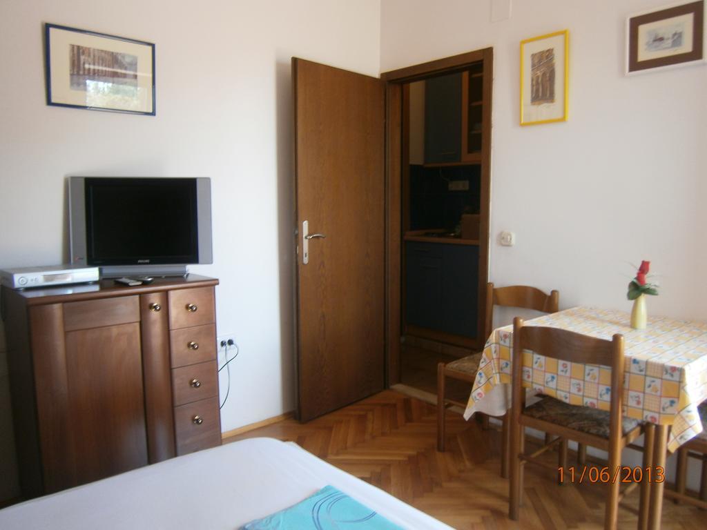 Villa Miranda - Croazia Omiš Δωμάτιο φωτογραφία