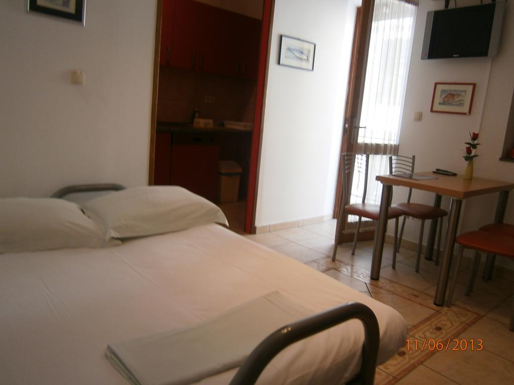 Villa Miranda - Croazia Omiš Δωμάτιο φωτογραφία